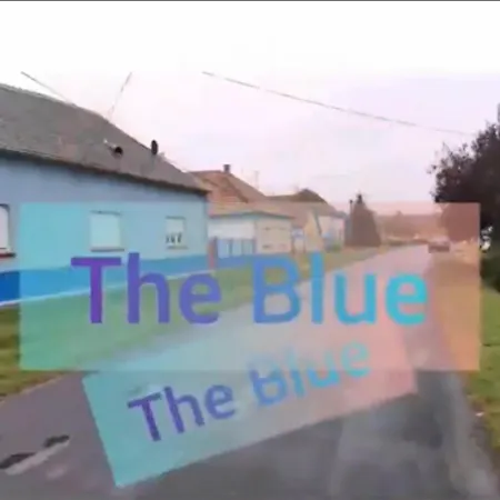 The Blue بيت ضيافة